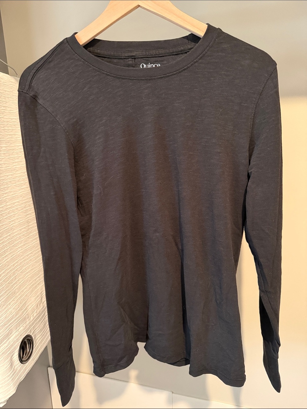 Quince Black Women’s Long-Sleeve Crew Neck Tee